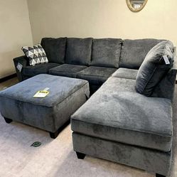 Abinger Smoke 2-Piece Sectional with Right-Arm Facing Chaise🚩Buy now pay later🚨Finance&Delivery Available