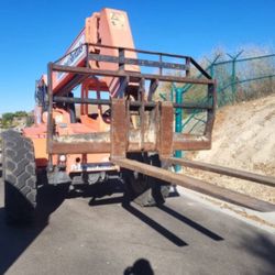 JLG FORKLIFT VARIABLE REACH 6000