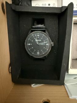 Nixon Watch
