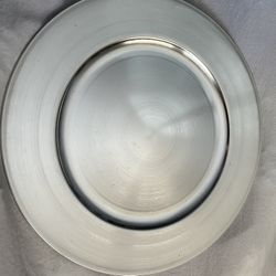 Wedding Reception Table Dinner Chargers Metallic Silver Plastic Plates 13” 100+