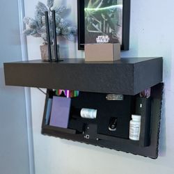 Shelf & HIDDEN Safe