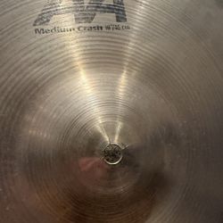 Sabian Cymbal- AA Medium Crash 18”