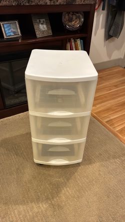 Plastic 3 Drawer rolling