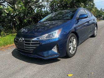 2020 Hyundai ELANTRASEL