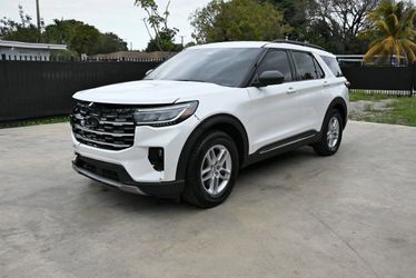 2025 Ford Explorer