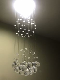 Fountain chandelier with crystal balls