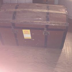 Vintage Steam Chest 