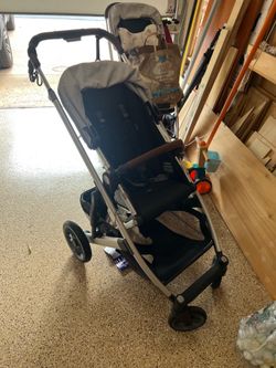 Uppababy Cruz