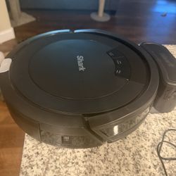 Shark Robot Vacuum - LIKE NEW