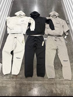 Essential Hoodies/Sweatpants