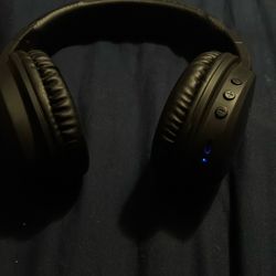 Pure boom Headphones