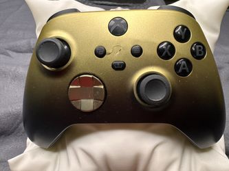 Used - Microsoft Xbox Wireless Controller Gold Shadow Special Edition