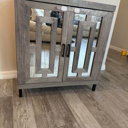 Modern Mirrored Mini Bar / Accent Cabin