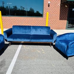 5-Seater Blue Couch Set – Like New, Used for 3 Months 