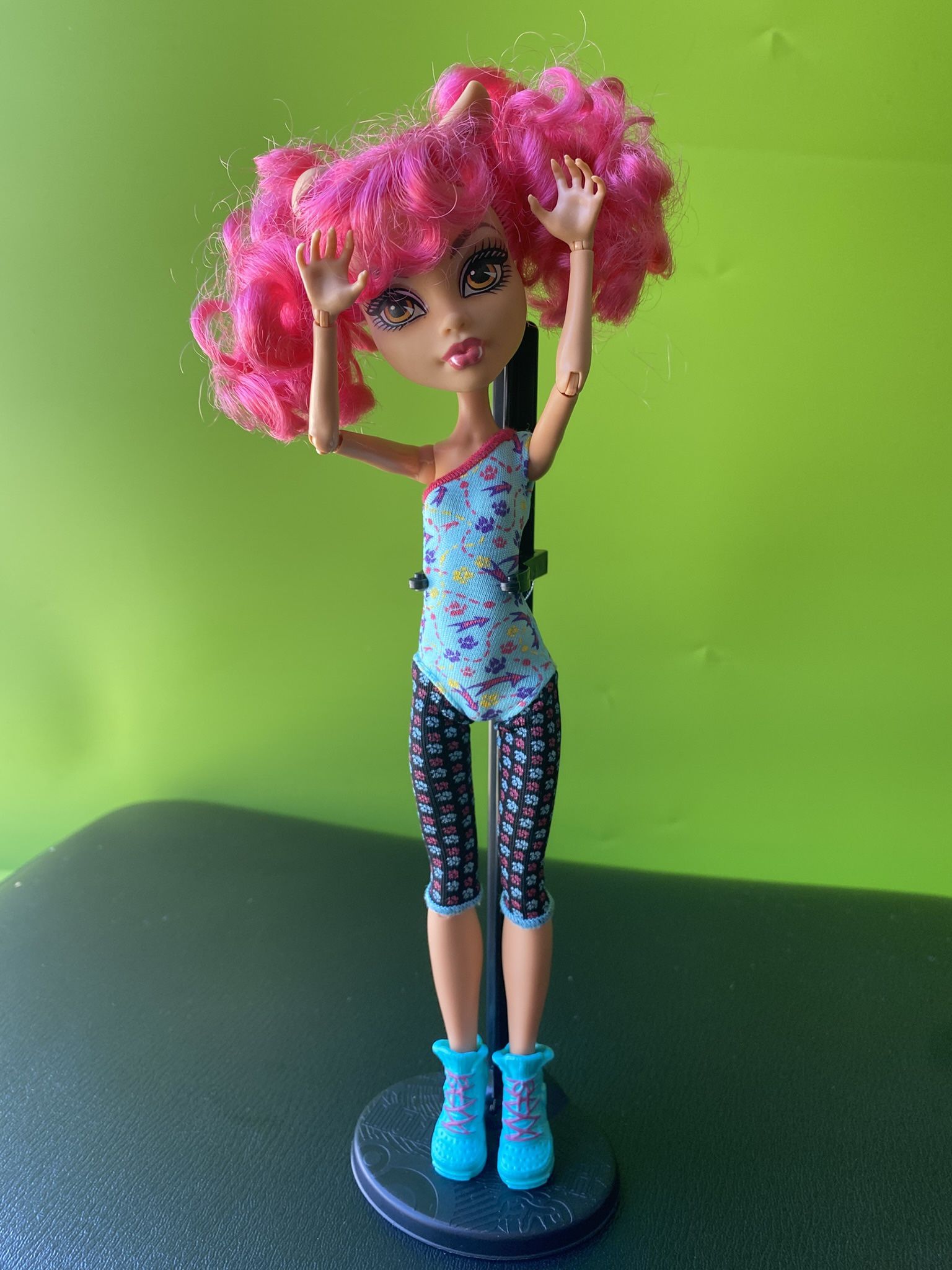 HOWLEEN WOLF - DANCE CLASS - 2012 - MONSTER HIGH - Mattel