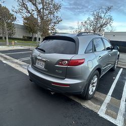2005 infinity fx35