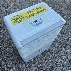 HUMIDIFIER/ Humidity Controler