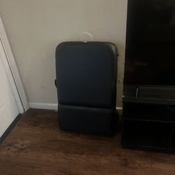 Massage Table 