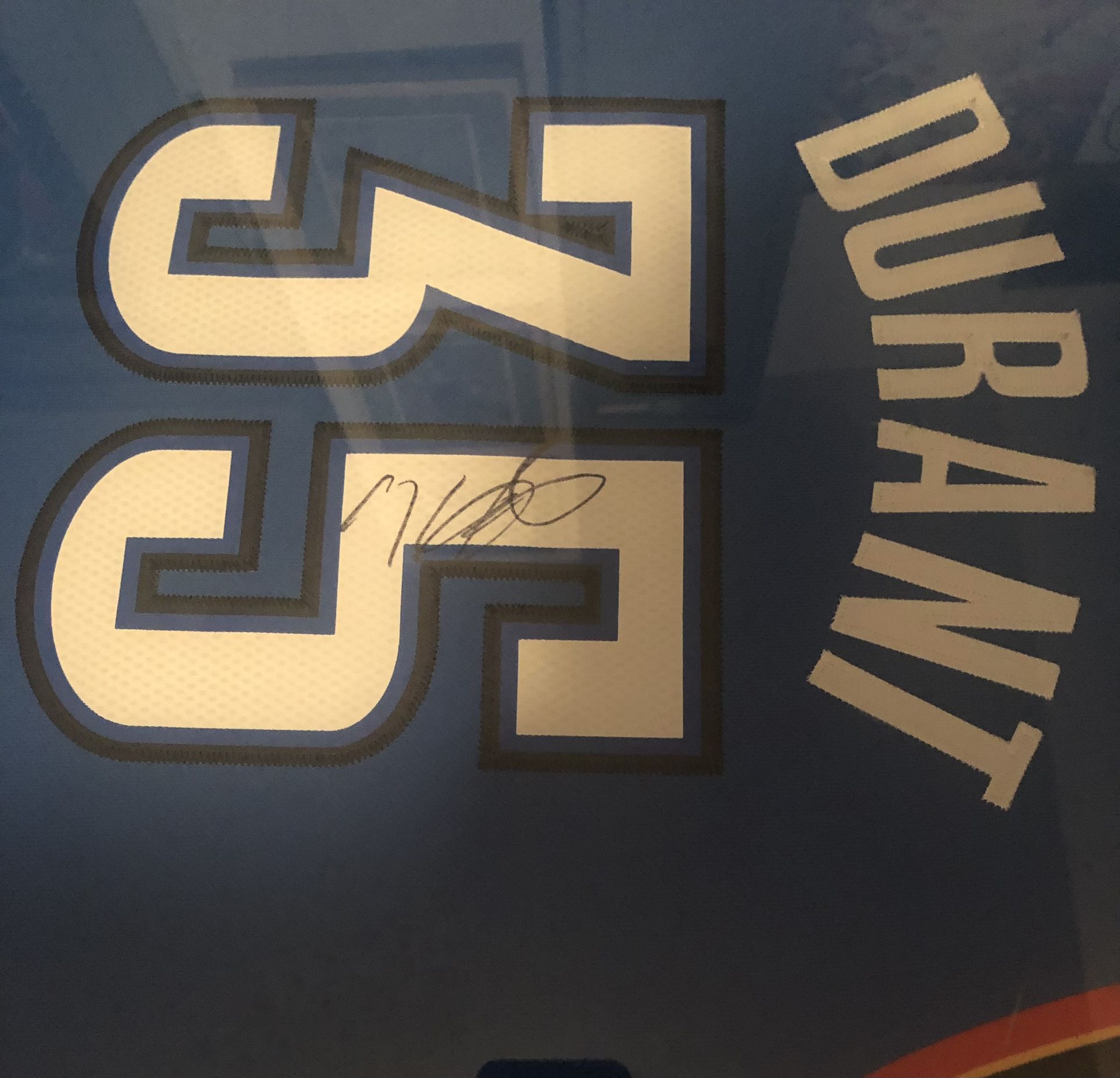 Signed Kevin Durant Jersey (negotiable) for Sale in Auburn, WA