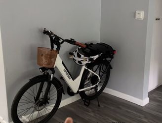 Bicicleta eléctrica con asiento de niñ@!!