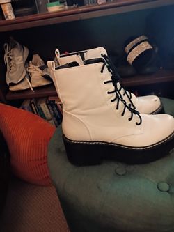 Size 7 1/2 8 Shoes