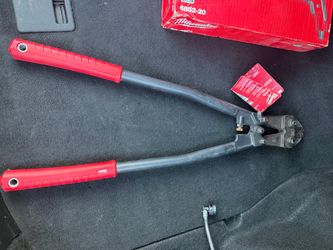 Milwaukee Bolt Cutters with Original Tag