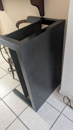 FREE coffee Table