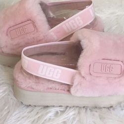 Ugg Platform Slides $100 Size 8 Womens Pick Up Only