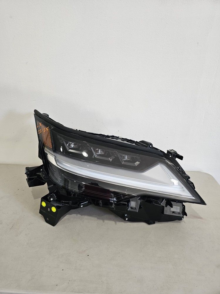 2022 2023 2024 2025 Lexus LX600 Front RH Right Passenger Side Headlight LED OEM