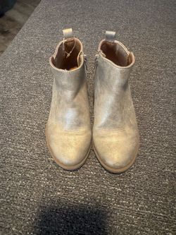Girls Gold Shimmery Booties