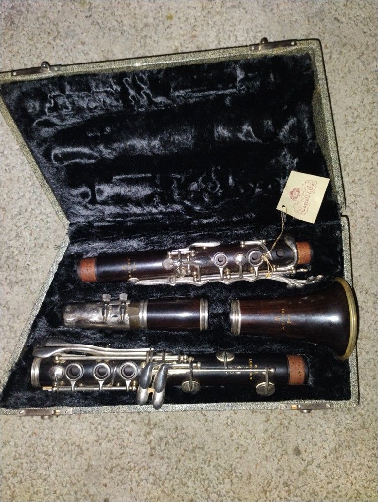 Bb Clarinet