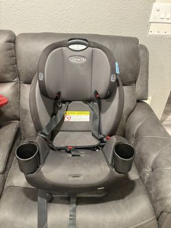 It’s a good one. Barley used. For  Infant to toddler