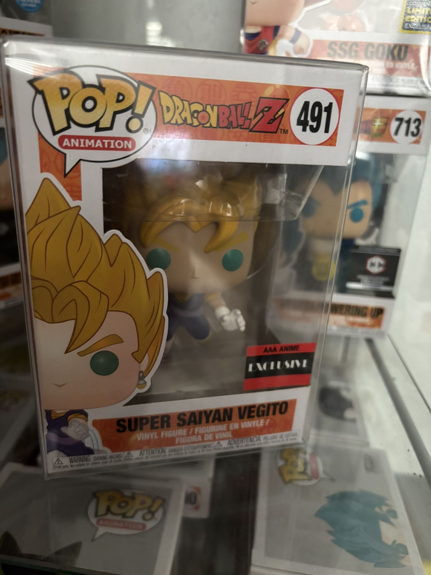 EXCLUSIVE SUPER SAIYAN VEGITO funko pop