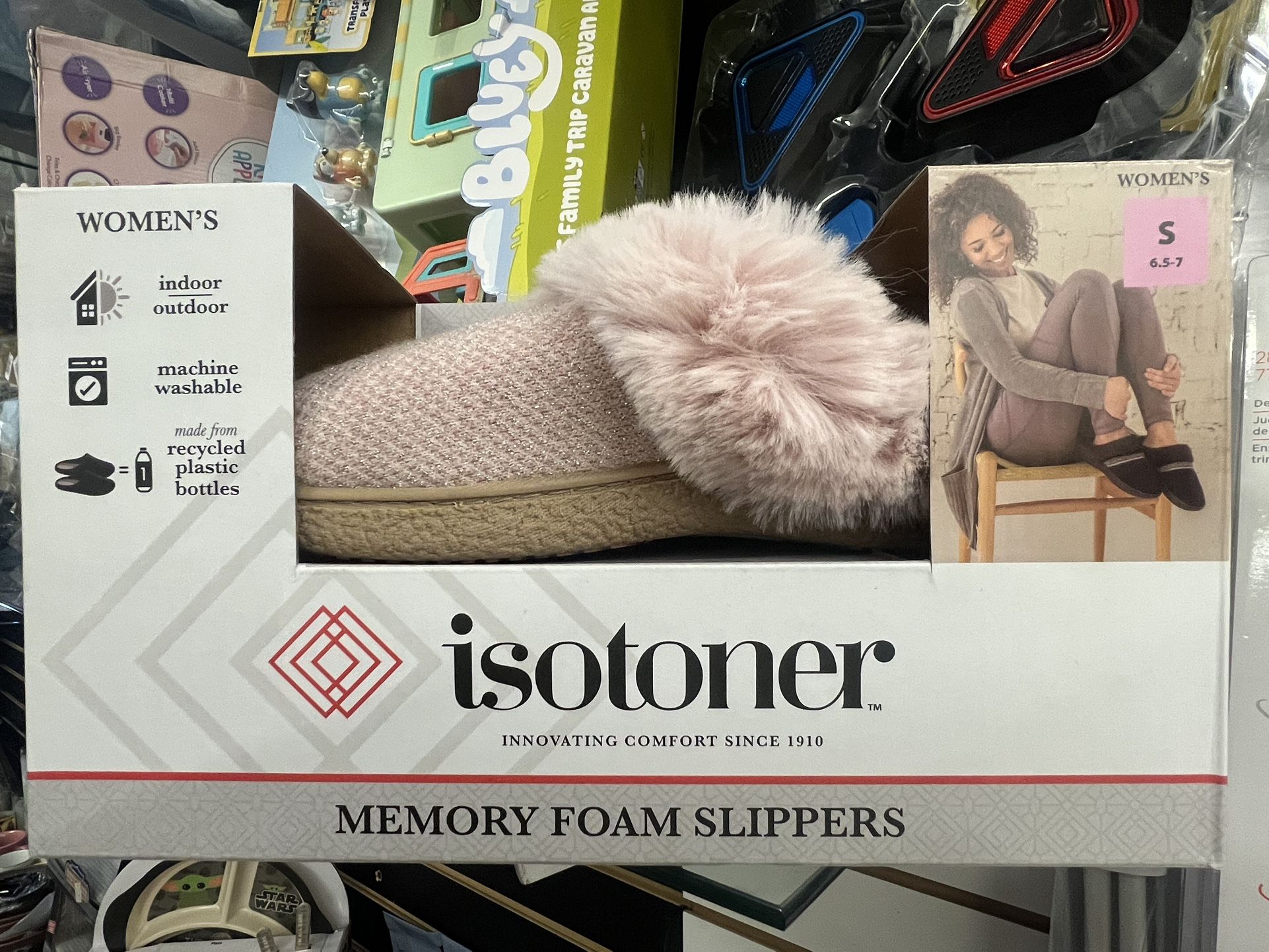 Isotoner Memory Foam Slippers indoors outdoors Size S 6.5-7