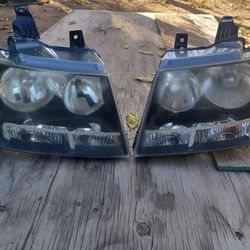 2007 Chevrolet Tahoe Headlights 