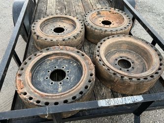 Solid Skid Steer Wheels Solid Steel Bobcat Car Kubota Wheels