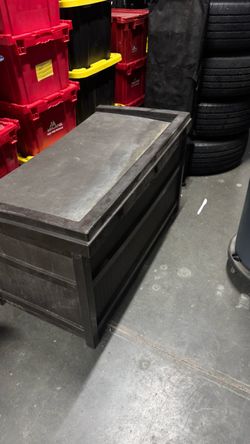Black Storage Bench with Lid