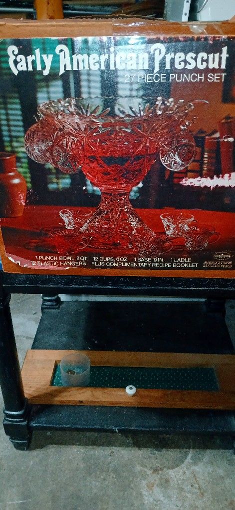 27 Piece Punch Bowl Set
