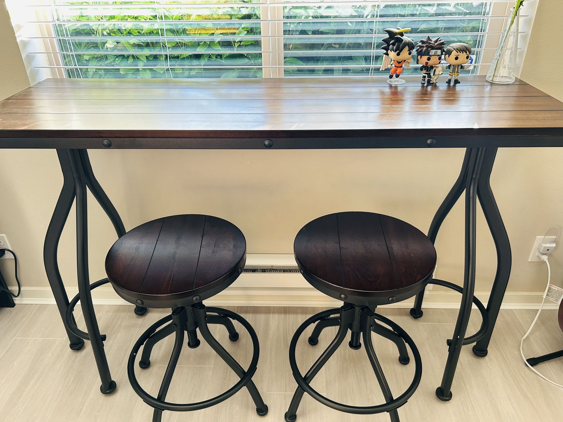 Rustic Tall Coffee Table And Stools