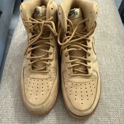 Nike Air Force Hi Wheat Size 9