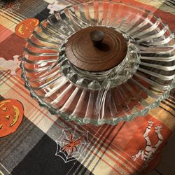 Nice Vintage Glass Chips And Dressings Platter 