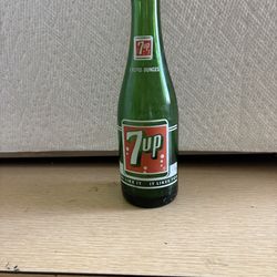 Vintage Collector 7-Up Bottle 50’s-60’s
