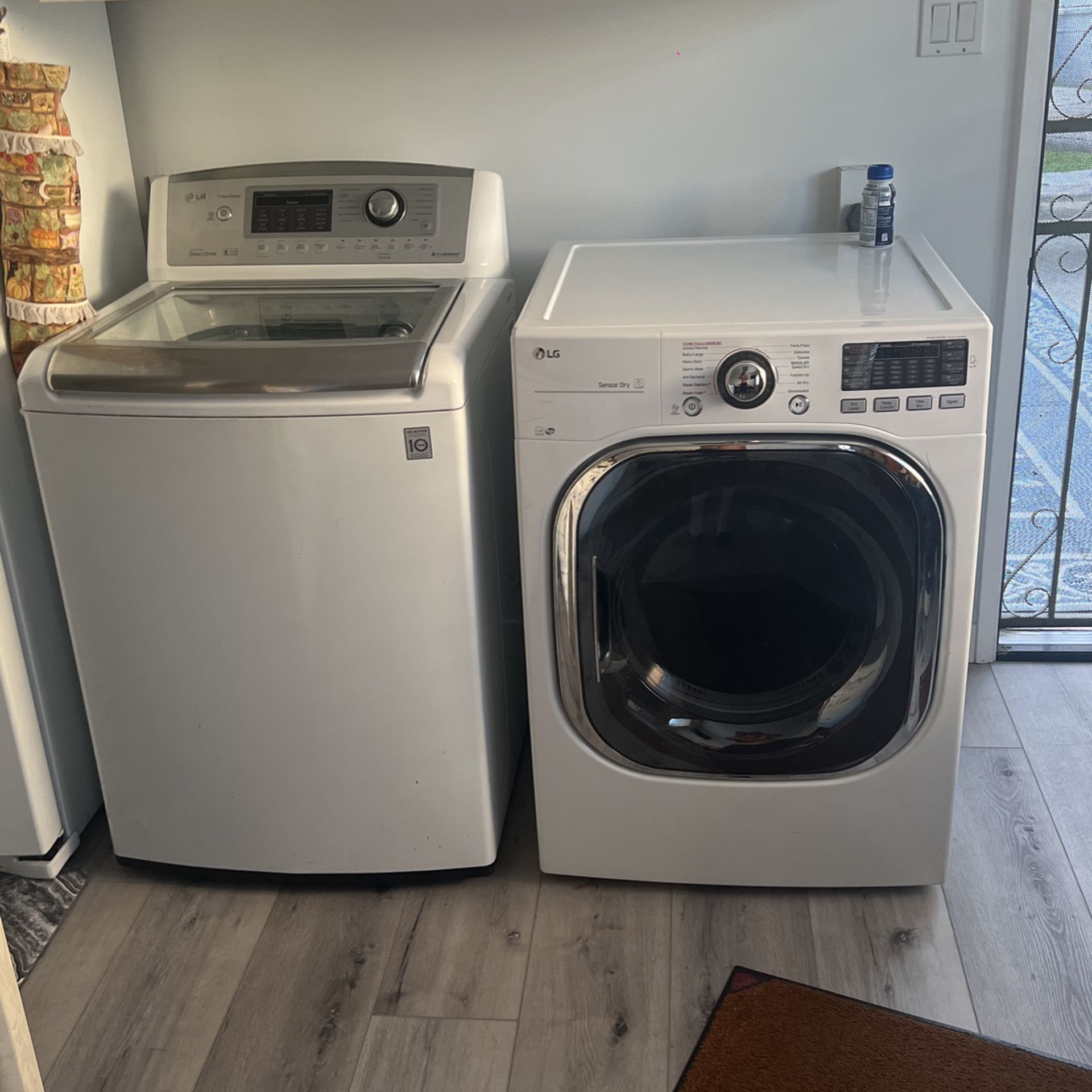 LG Dryer  Works Great $150 Dryer Only 