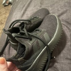 Boys Adidas’s