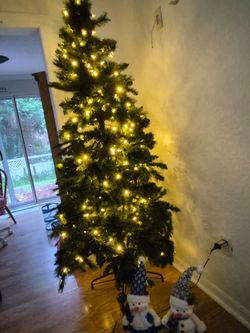 New pre-lit Christmas tree