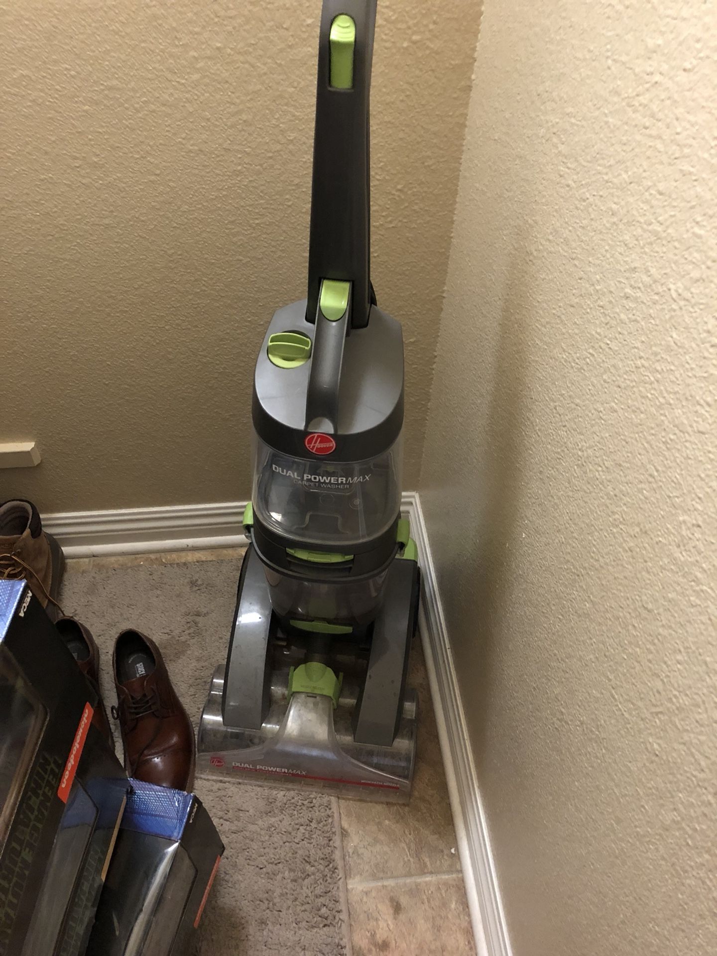 Hoover steam cleaner