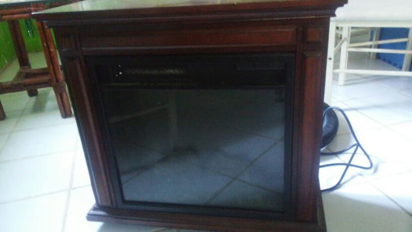 Twin star electric fireplace heater model#18ef023gra for Sale in  Fayetteville, NC - OfferUp