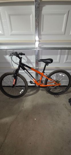Nishika Pueblo 24" Bike