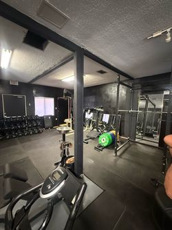 Home Gym Liquidation Sale