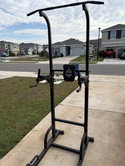 Pull Up/Dip Station Adjustable With Marcy Bench w/ Leg Extension/ham Curl